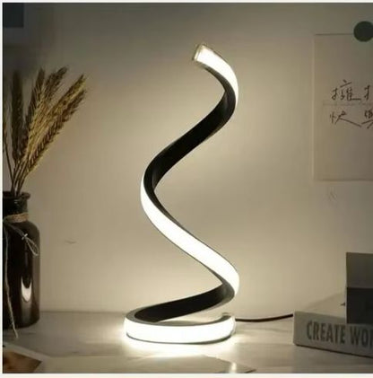 מנורת שולחן מסולסלת בעיצוב מודרני