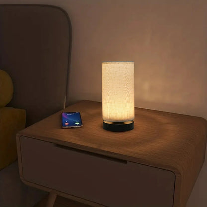 מנורת שולחן בד בעיצוב נורדי