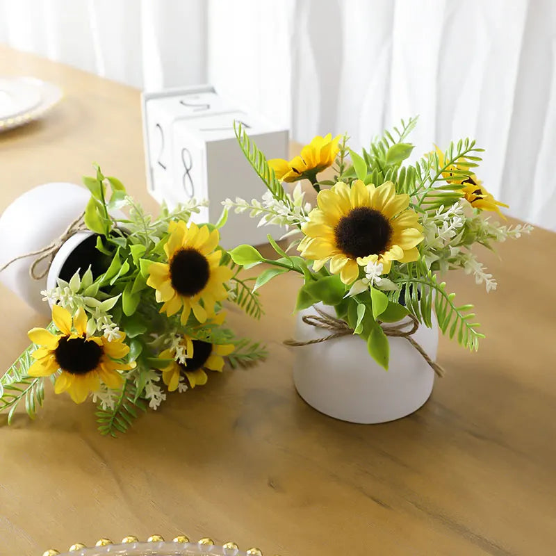 עציץ פרחים מלאכותיים מפלסטיק, מושלם לקישוט בתים, משרדים ומסעדות. קל לתחזוקה, ללא צורך בהשקיה, זמין במגוון צבעים וסגנונות. 🌼