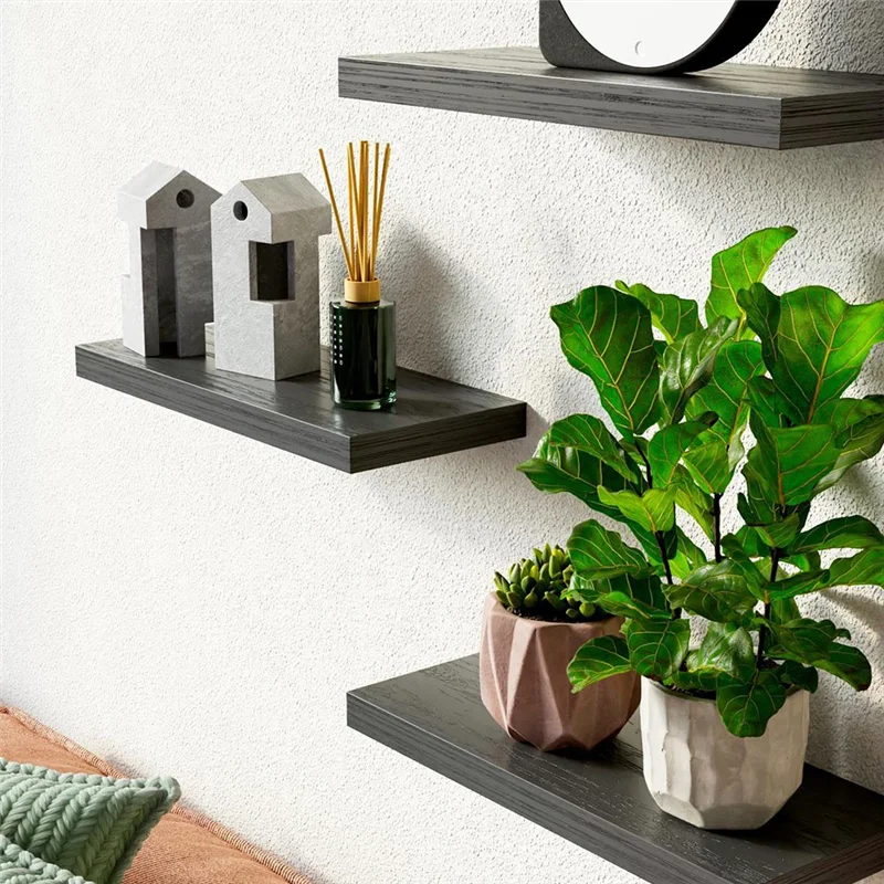 מדפי עץ צפים לעיצוב הבית